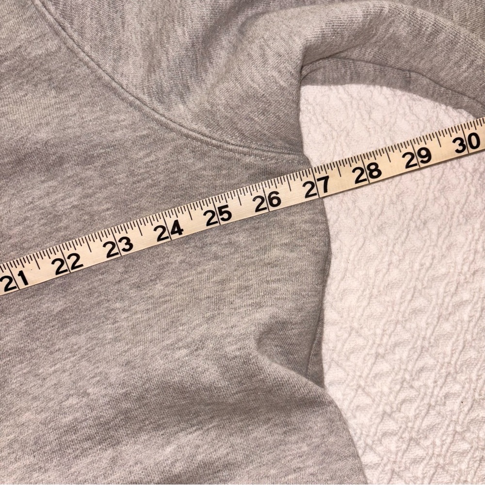 NFL men’s XXL Kansas City Chiefs light gray sweatshirt front logo - Picture 5 of 6